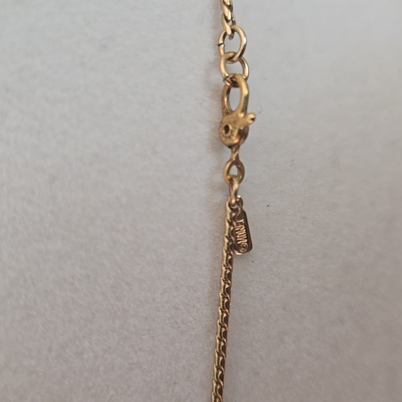 Monet Elegant Gold Leaf Pendant Necklace - Picture 5 of 10